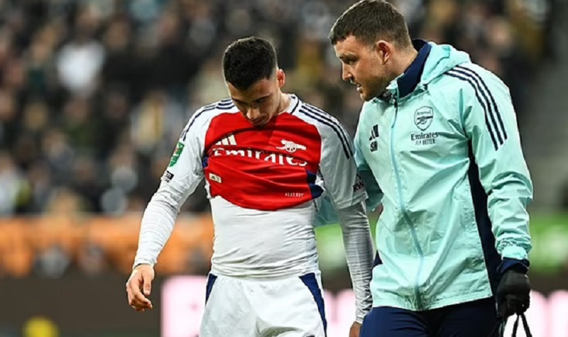 Arteta lên tiếng về chấn thương Martinelli sau đêm nghẹt thở ở Carabao Cup