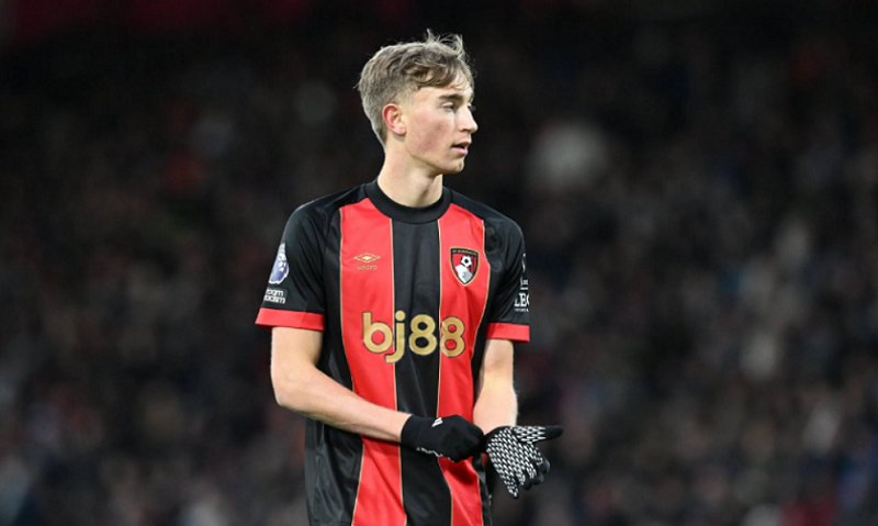 Chelsea tăng tốc, quyết chiêu mộ Dean Huijsen bằng mọi giá