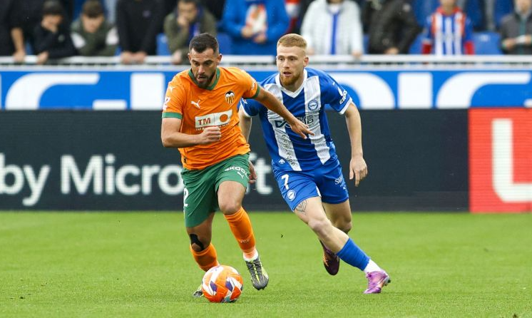 Alavés vs Valencia CF (00:00 – 15/05) | Xem lại trận đấu