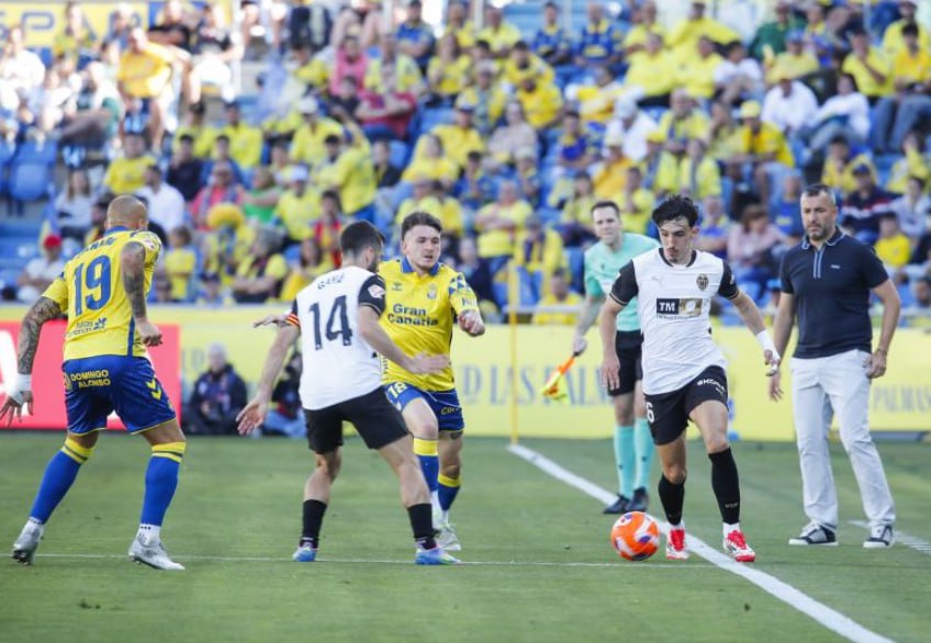 Las Palmas vs Valencia CF (23:30 – 03/05) | Xem lại trận đấu