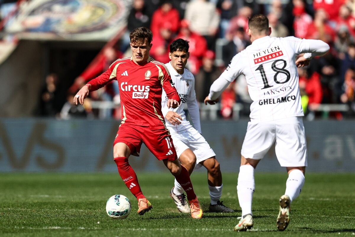 Nhận định soi kèo Standard Liege vs Antwerp lúc 01h45 ngày 18/10/2025