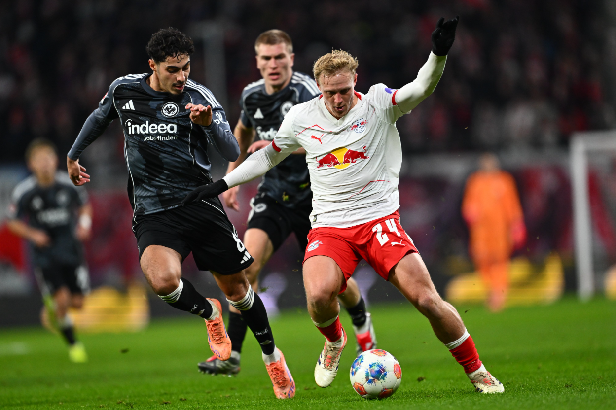 RB Leipzig vs Eintracht Frankfurt (00:30 – 07/12) | Xem lại trận đấu