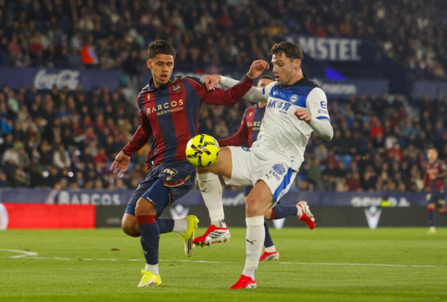 Levante vs Alavés (03:00 – 28/02) | Xem lại trận đấu