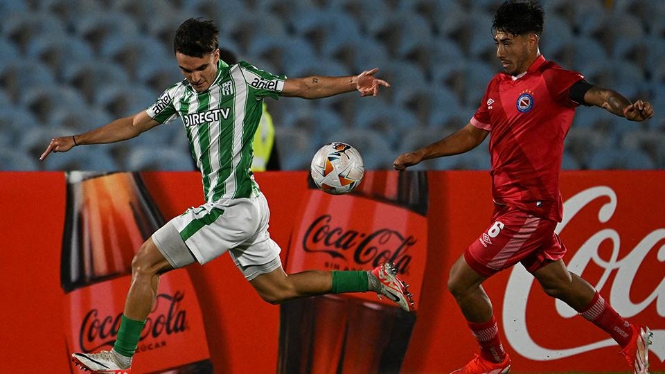 nhan-dinh-soi-keo-barcelona-sc-vs-argentinos-juniors-luc-07h30-ngay-19-2-2026-1