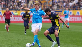 Parma vs Napoli (20:00 – 12/04) | Xem lại trận đấu